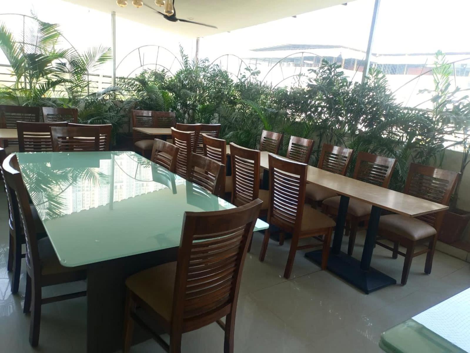Hotel Skylink Hospitality Next To Amber Imperial - Mumbai — Photos 2